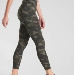 Athleta Camo Leggings with pockets